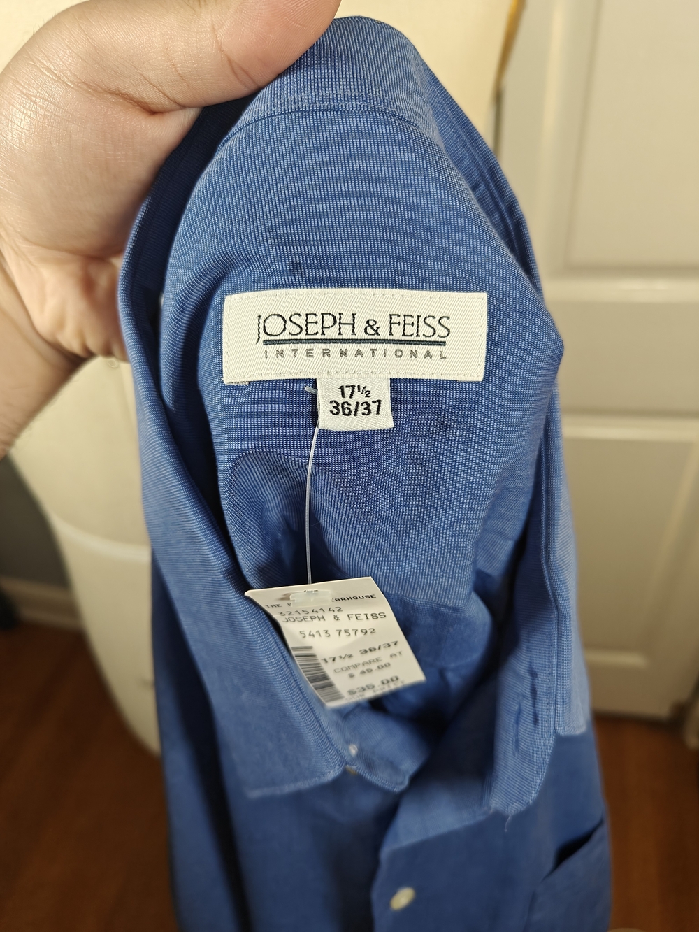 NWT Joseph & Feiss Mens 17.5x36/37 Solid Blue Cotton Blend Dress Shirt - Picture 2 of 9